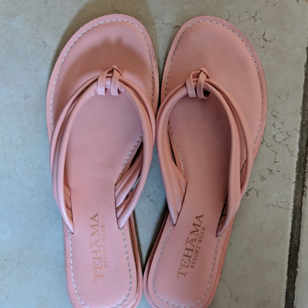 Tehama Resort Wear Pink Leather Sandals